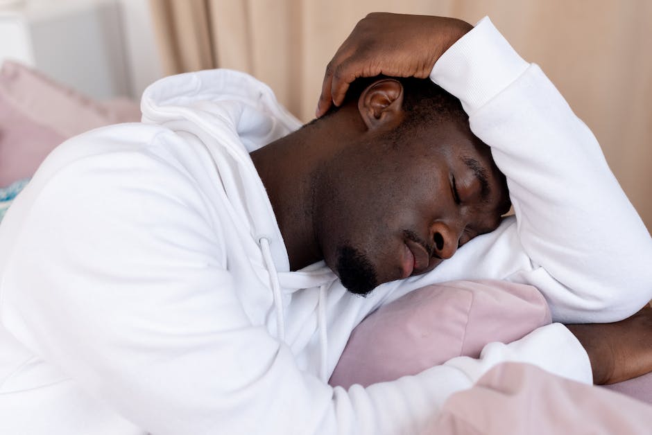 The Impact of Cannabinoids on Sleep Quality: Focusing on CBN